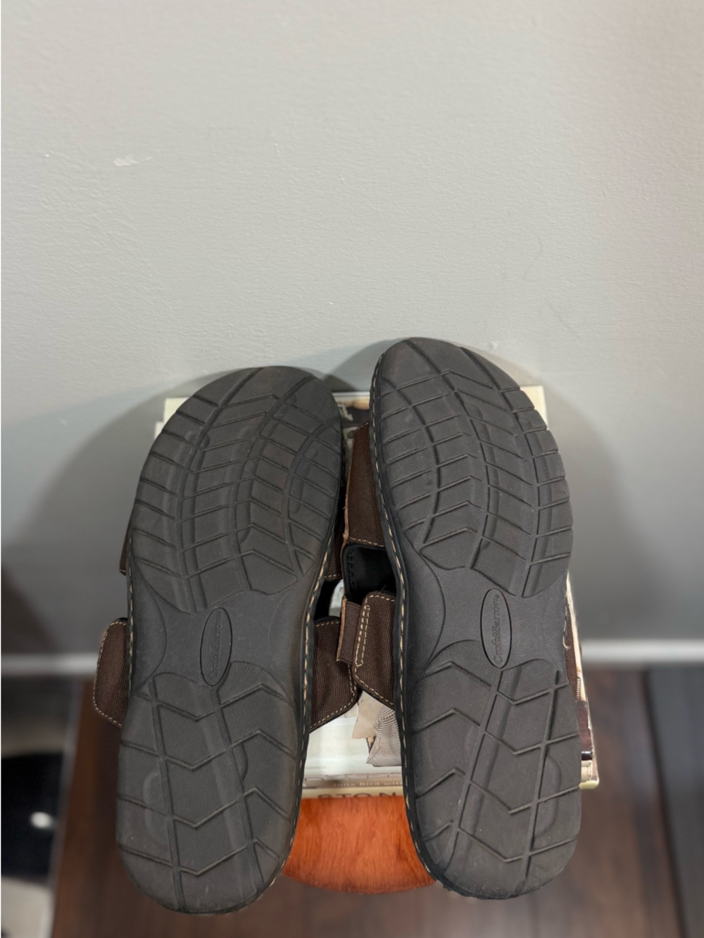 croft & barrow Dark Brown Leather Slide Sandals - Picture 11 of 12